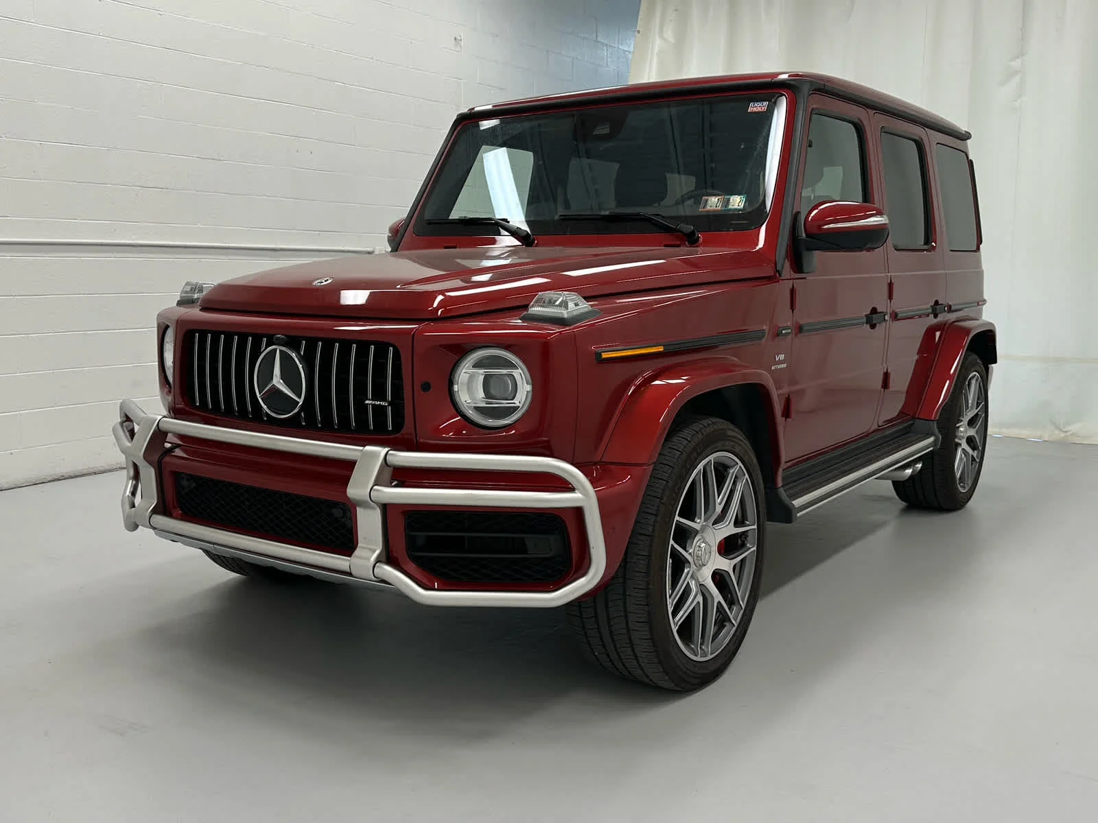 Used 2022 MANUFAKTUR Cardinal Red Metallic Mercedes-Benz AMG® G 63 image 4