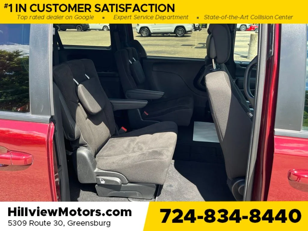 Used 2019 Red Dodge SE image 26