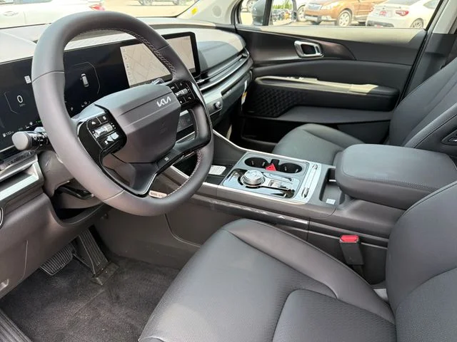 2027 Kia Carnival SX Prestige - Photo 16