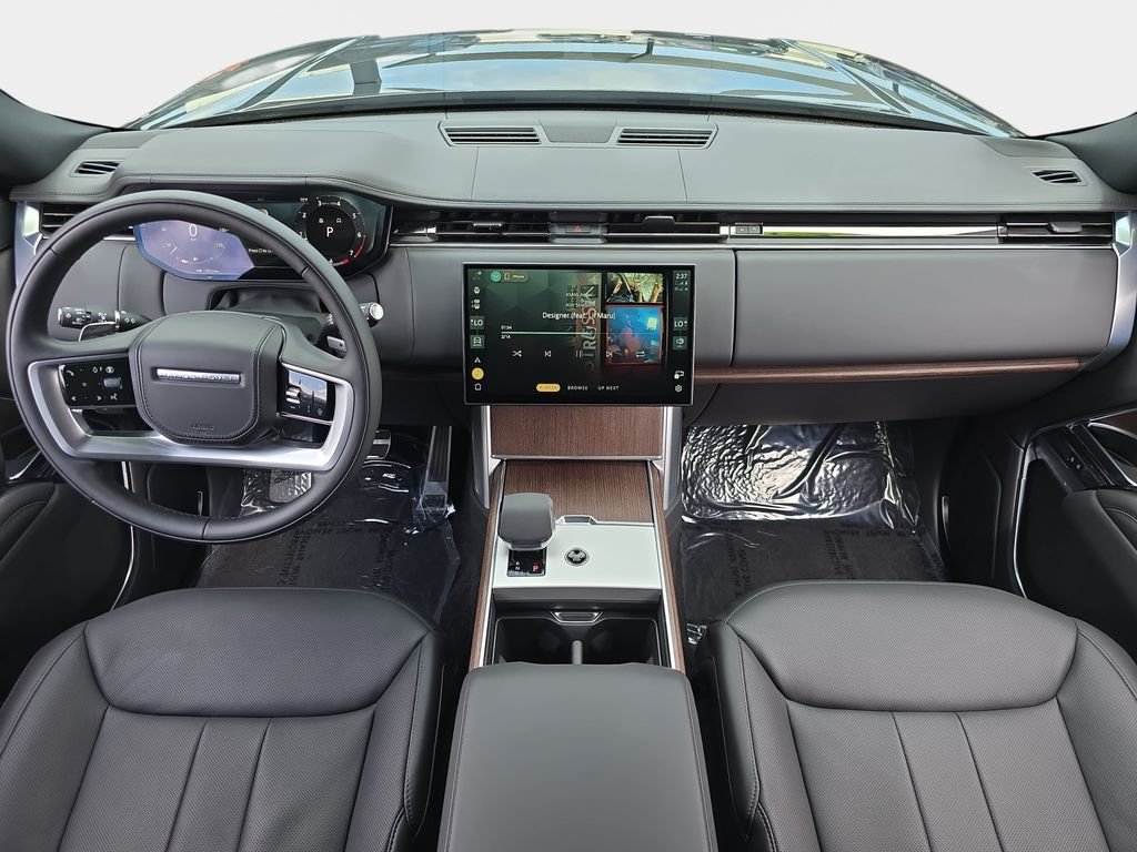 Certified Used 2025 Black Land Rover SE image 9