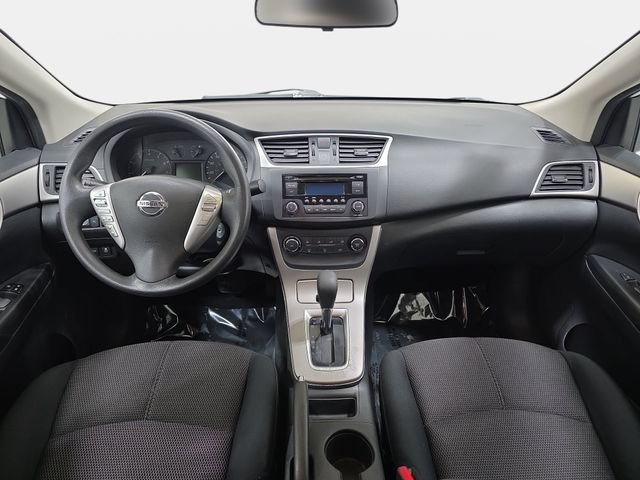 Used 2015 White Nissan S image 10