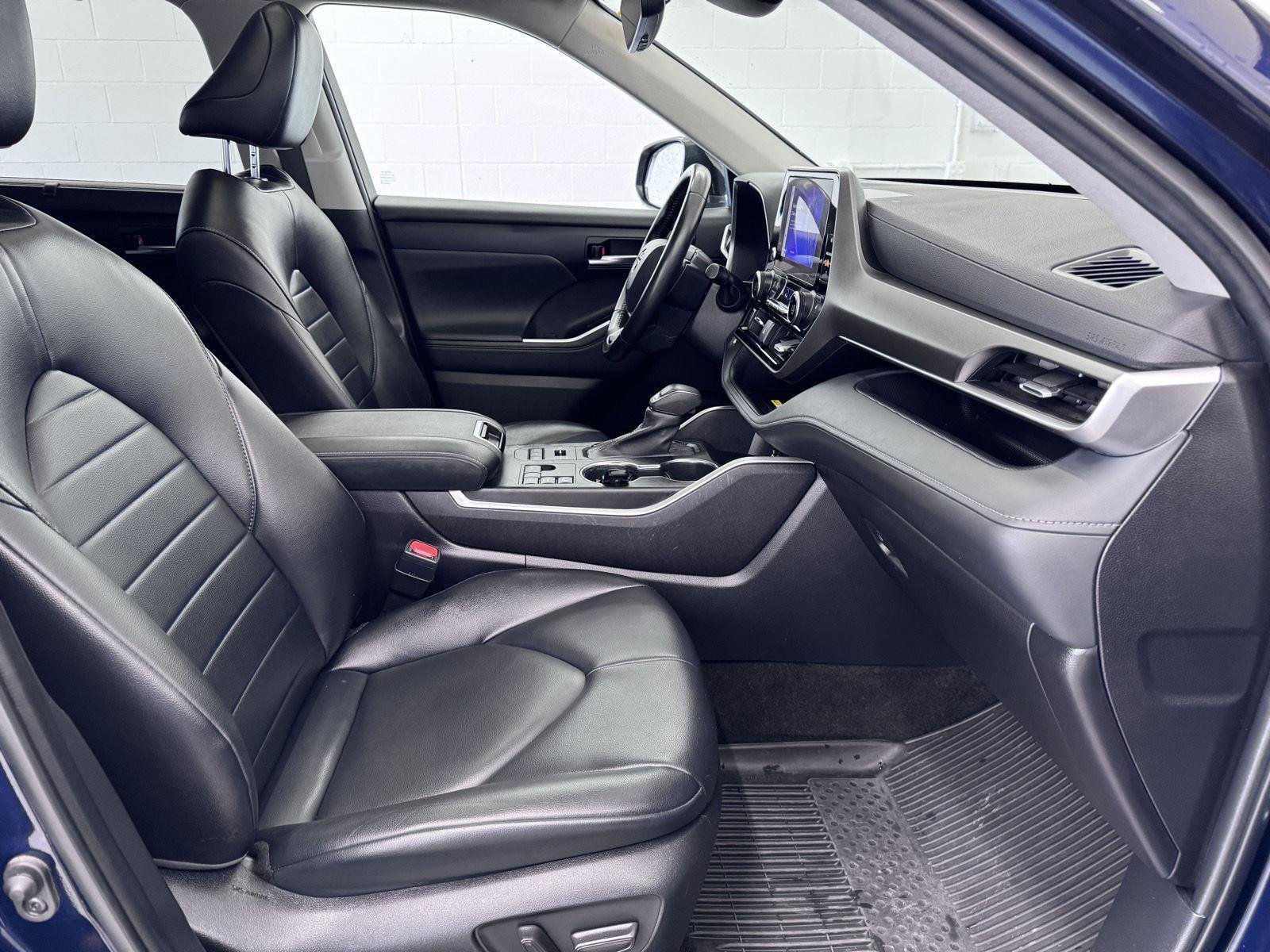 Used 2023 Blueprint Toyota XLE image 14