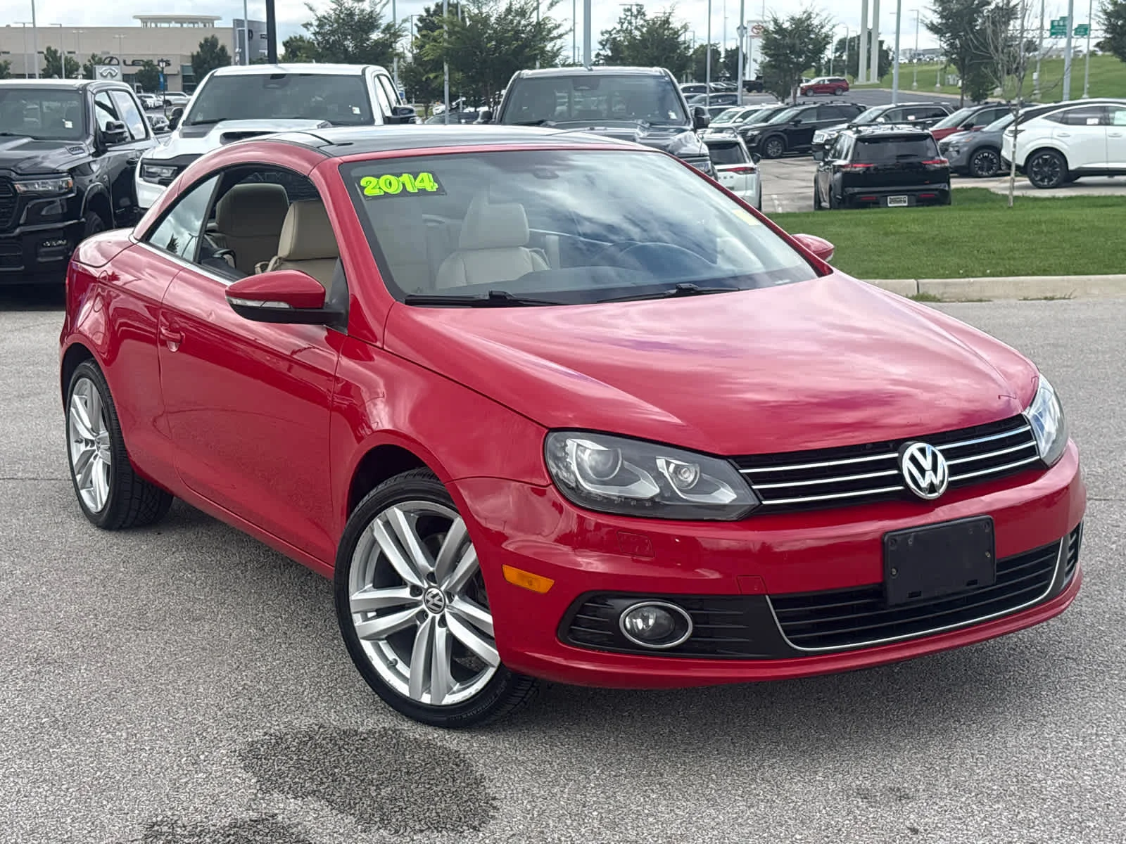 Used 2014 Volkswagen Eos Executive with VIN WVWFW8AH1EV005195 for sale in Shawnee, KS
