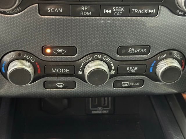 Used 2020 Gray Nissan SL image 34