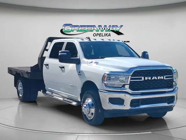2024 Ram 3500 Chassis Cab SLT