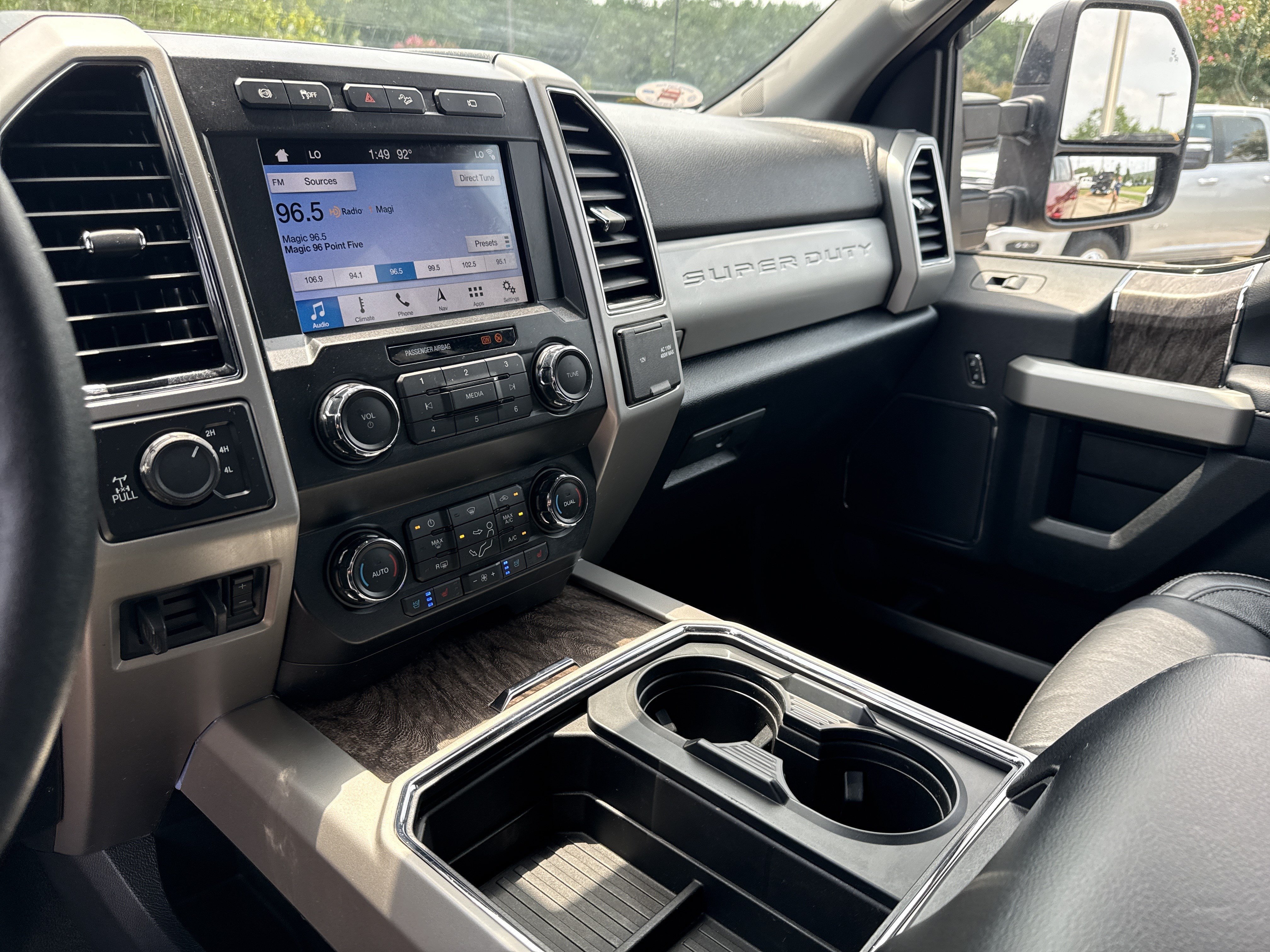Used 2019 Red Ford LARIAT image 26