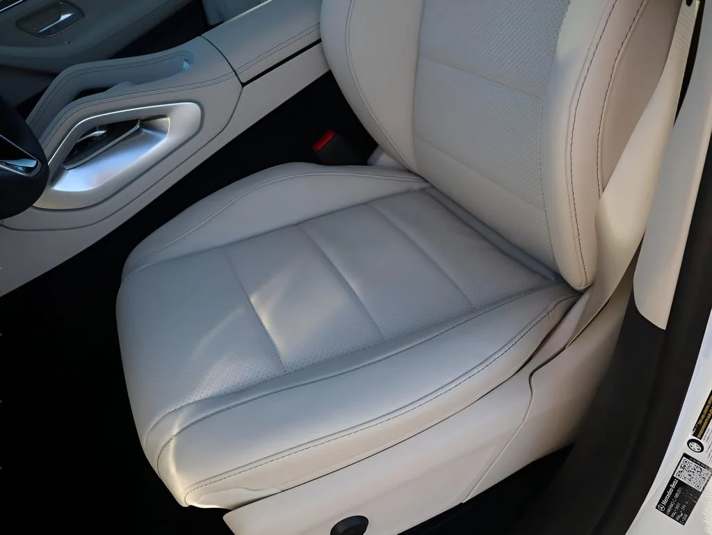 New 2026 MANUFAKTUR Moonlight White Metallic Mercedes-Benz GLE 350 image 88