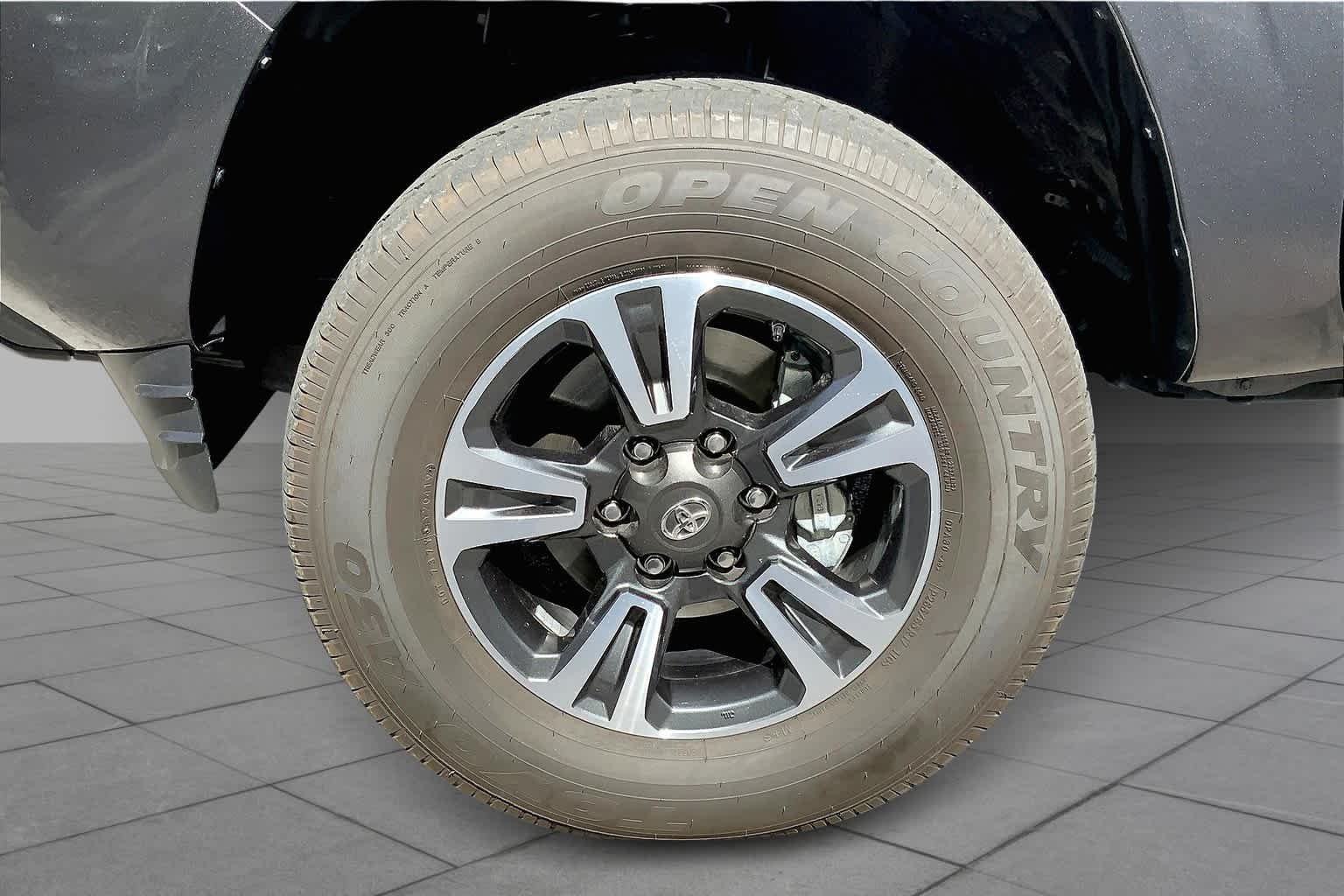 Used 2019 Magnetic Gray Metallic Toyota SR image 9