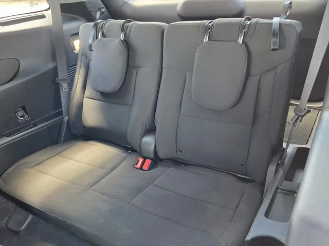 Used 2022 Silver Ford XLT image 9