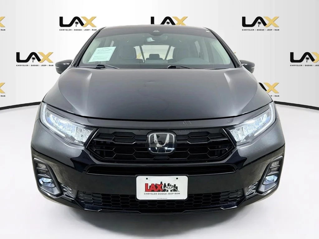 Used 2025 Black Honda Touring image 2