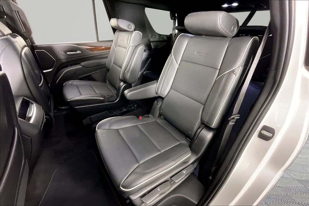 Used 2023 White Cadillac Premium Luxury image 20