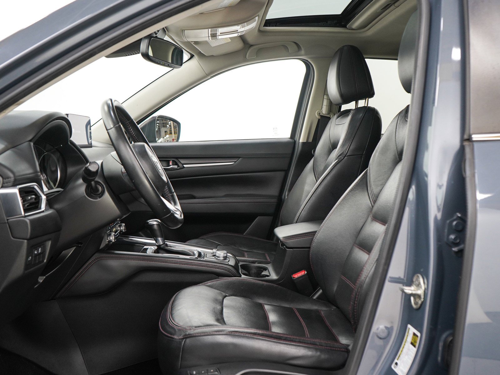 Used 2022 Polymetal Gray Mazda 2.5 S Carbon Edition image 23