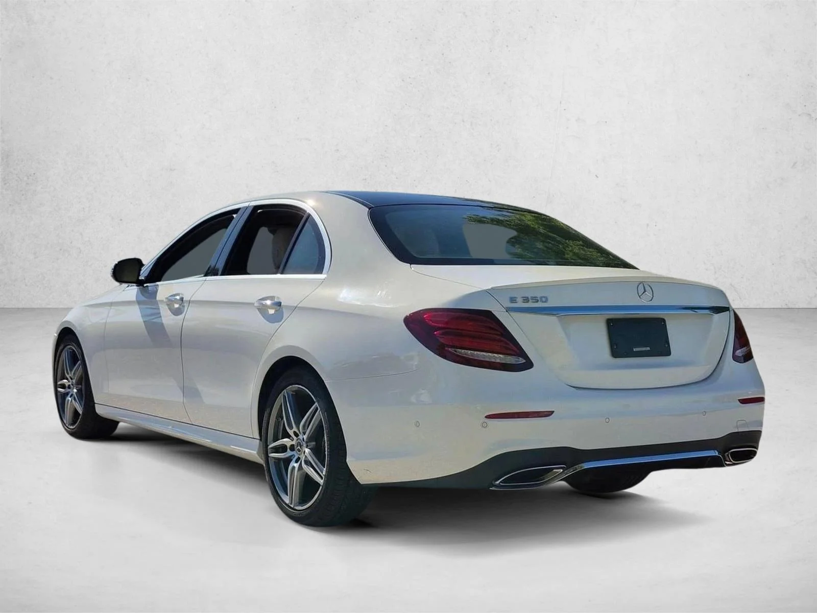 Used 2020 Polar White Mercedes-Benz E 350 image 3