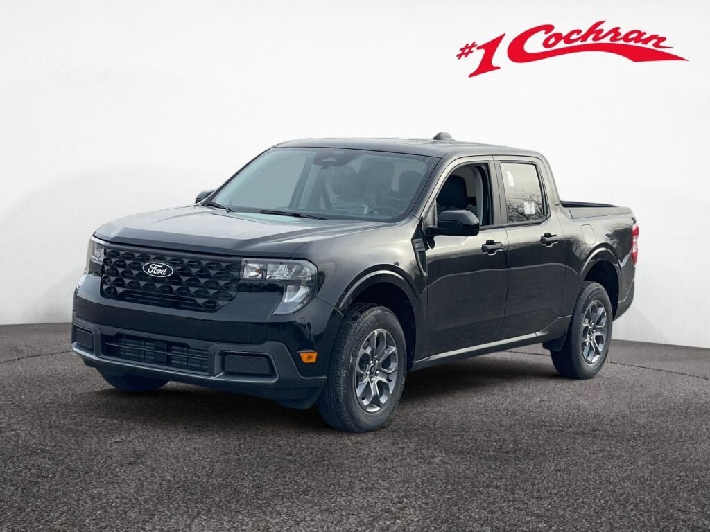 New 2026 Shadow Black Ford XLT image 3