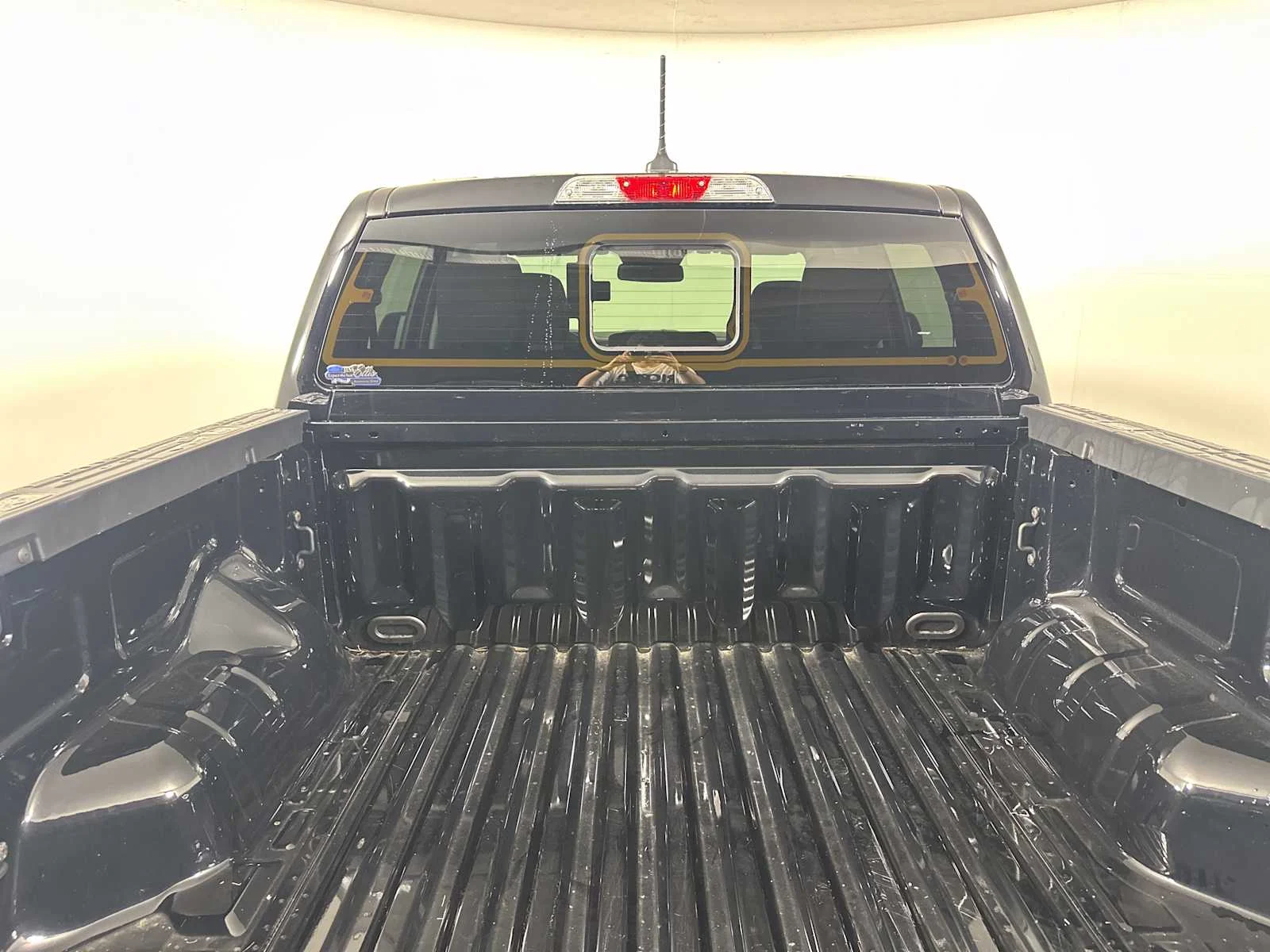 New 2025 Shadow Black Ford XLT image 23
