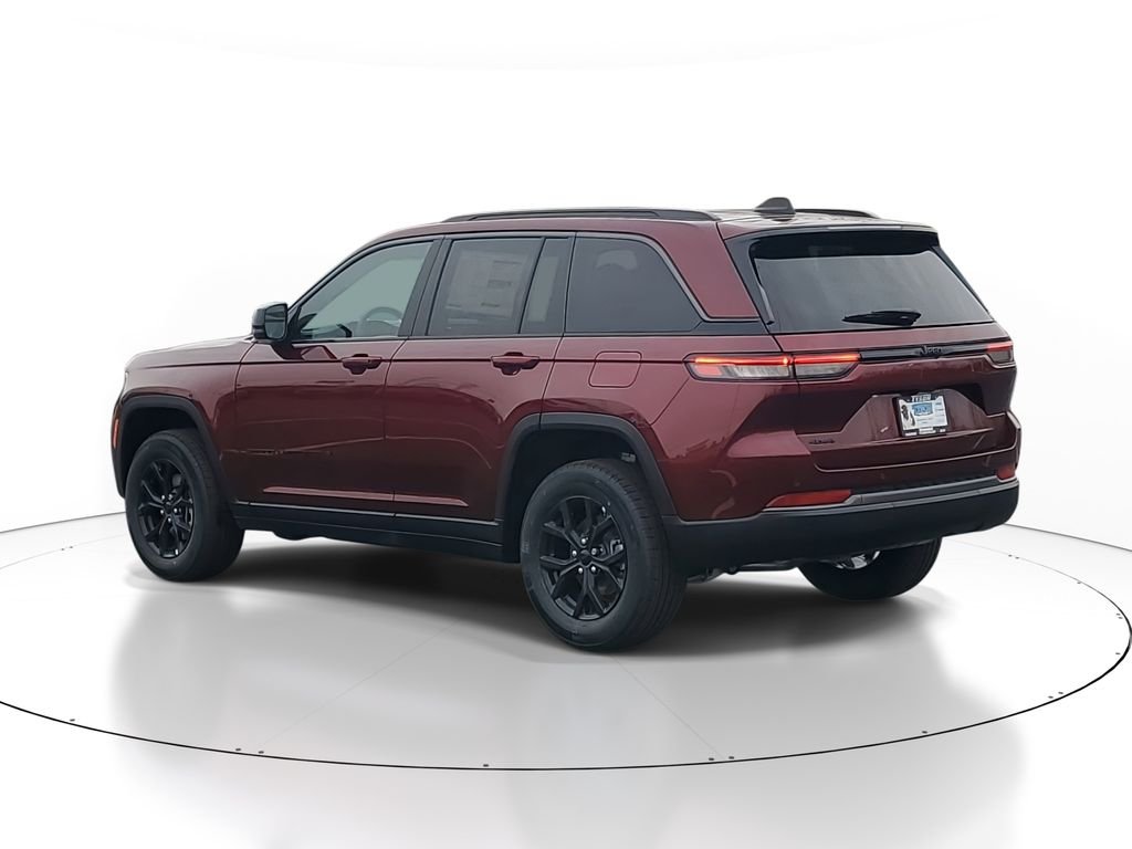 New 2026 Velvet Red Pearlcoat Jeep Altitude image 3
