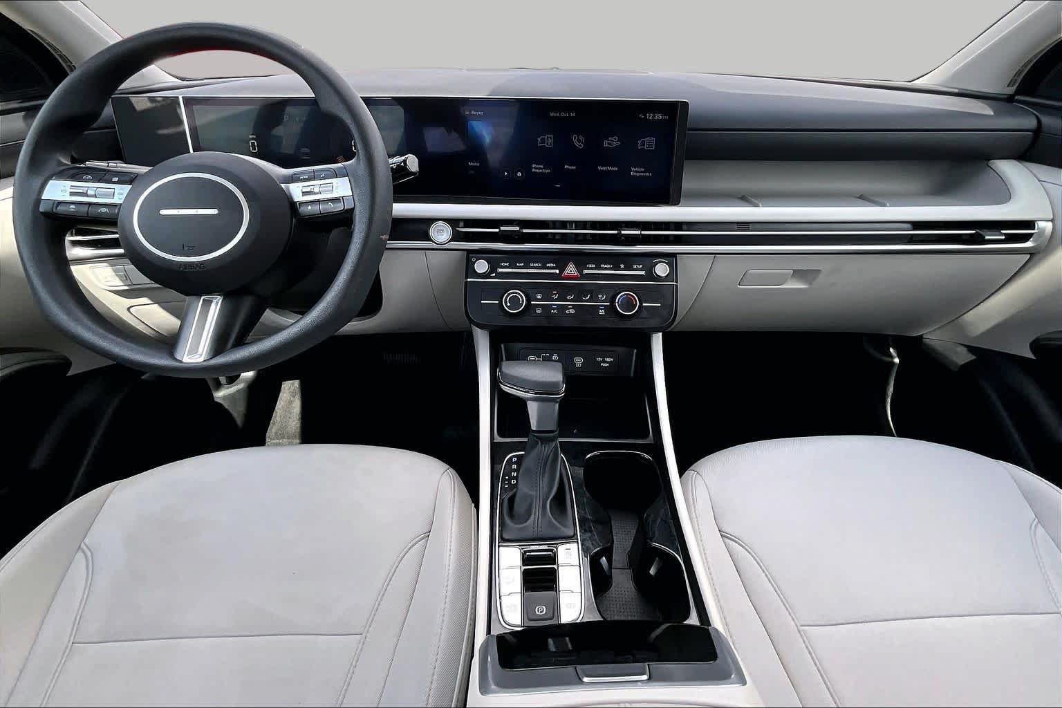 Used 2025 Atlantis Blue Hyundai SE image 14