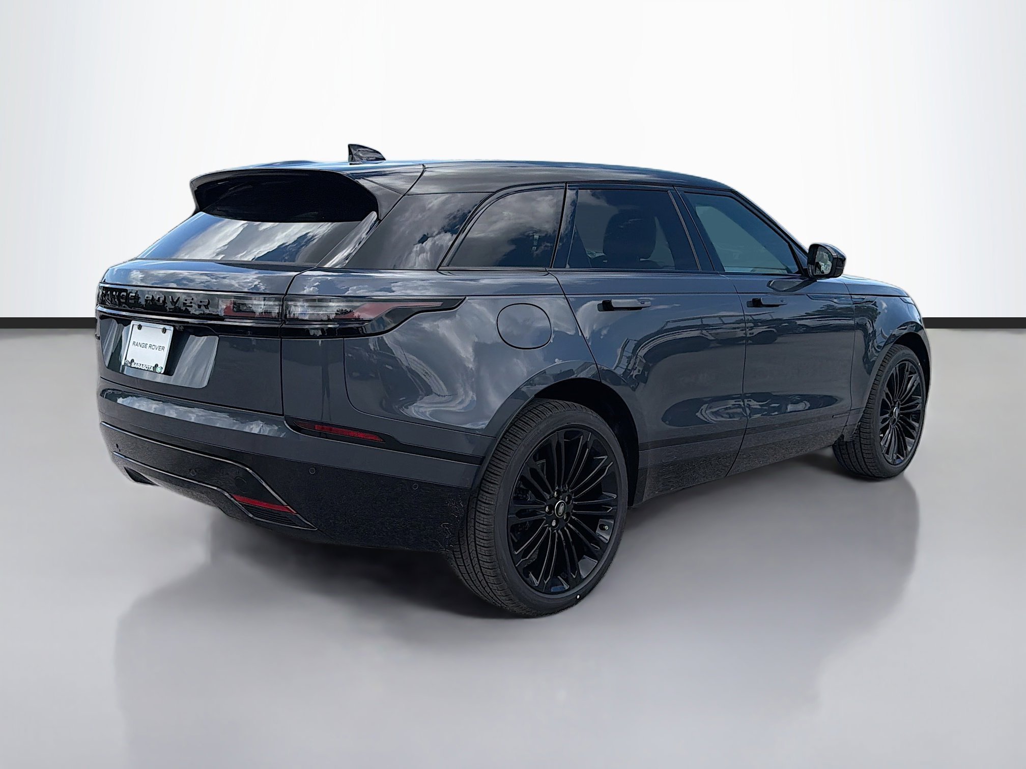 New 2026 Varesine Blue LAND ROVER  image 5