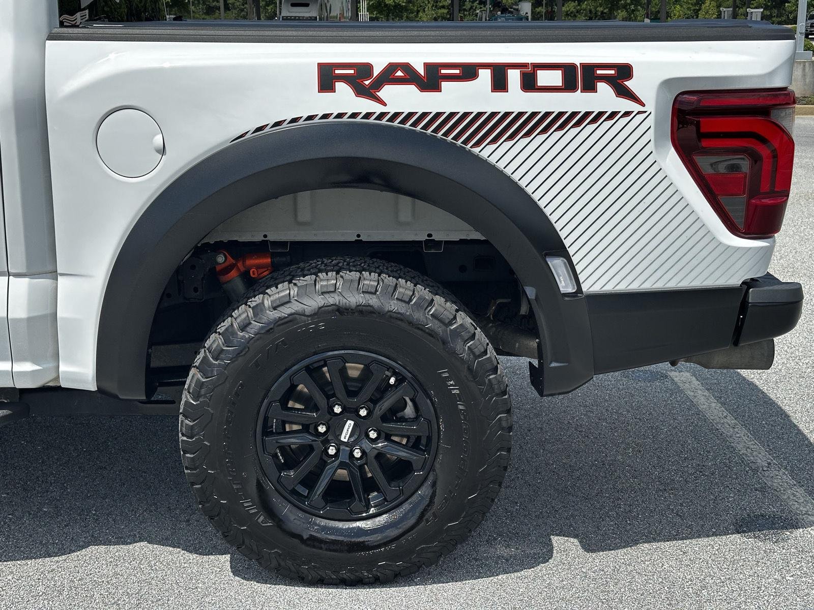Used 2024 Oxford White Ford Raptor image 8
