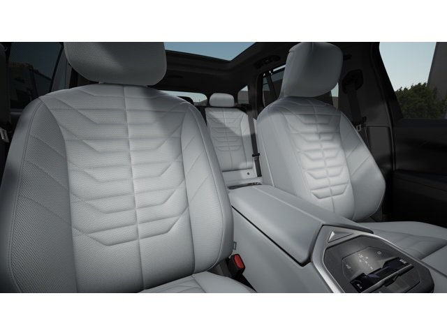 New 2027 Vancouver Green Metallic BMW  image 11