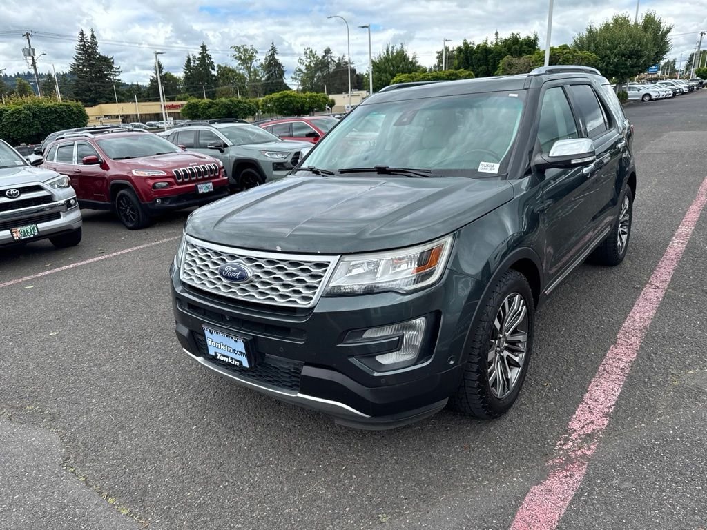 Used 2016 Guard Metallic Ford Platinum image 2