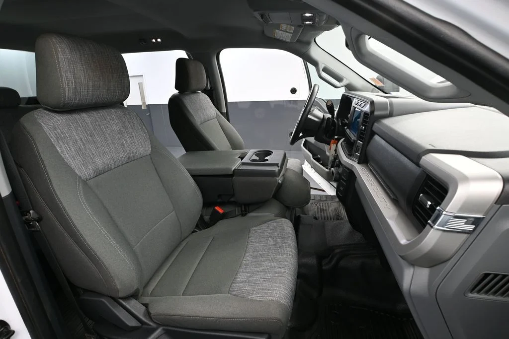 2023 Ford F-250 Super Duty XLT - Photo 44
