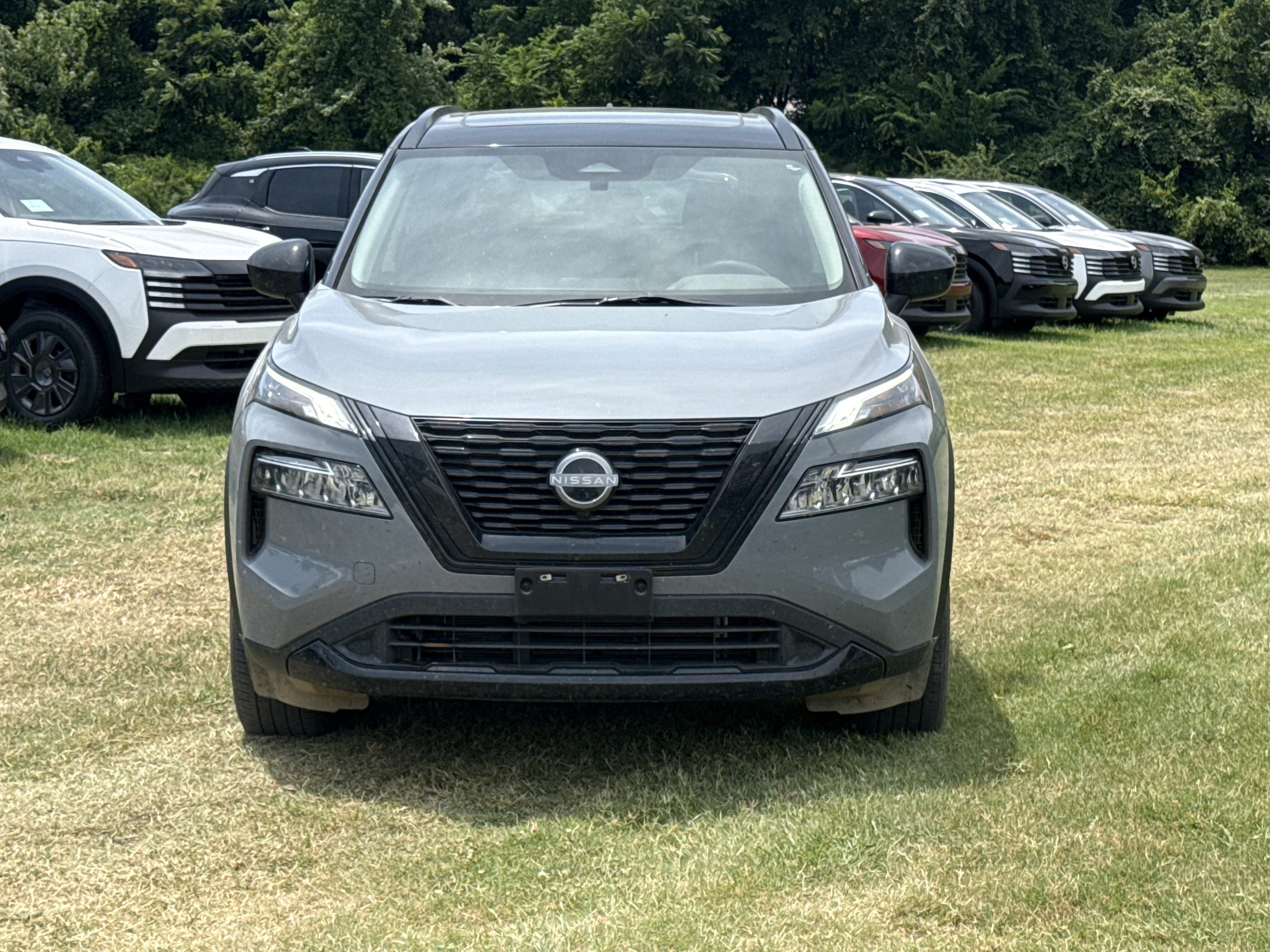 Certified Used 2023 Boulder Gray Pearl/Super Black Nissan SV image 2