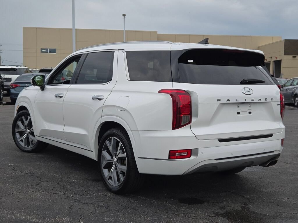 Used 2021 White Hyundai Limited image 15