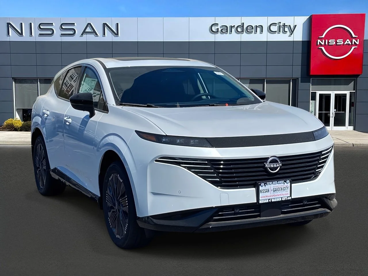 New 2026 Everest White Pearl Tricoat Nissan Platinum image 1