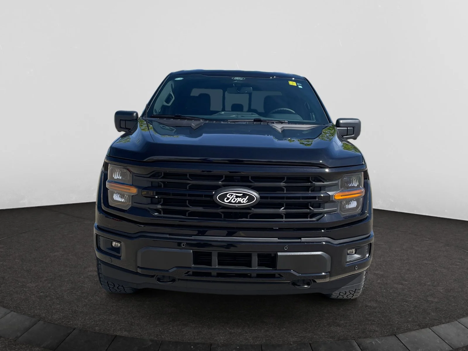 New 2026 Agate Black Metallic Ford XLT image 8