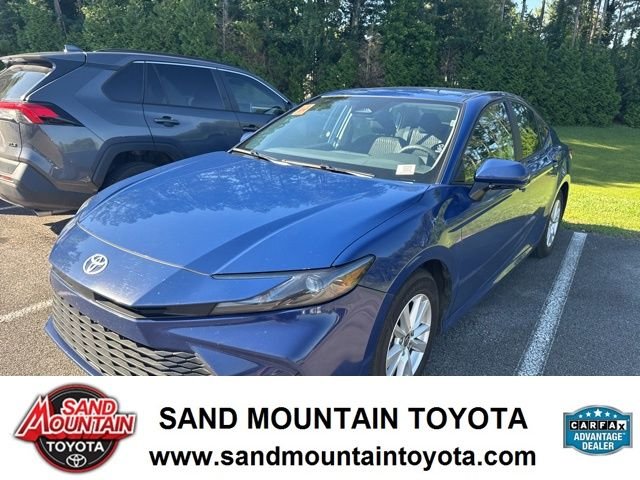 2025 Toyota Camry's photo