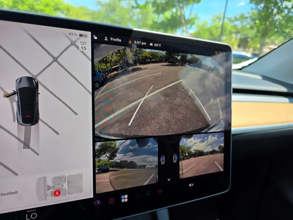 Used 2023  Tesla Long Range image 20