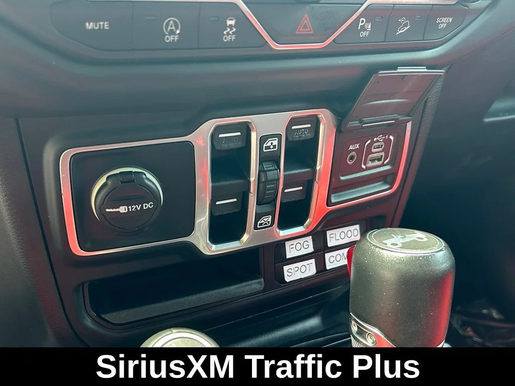 Used 2018 Black Jeep Unlimited Sahara image 21