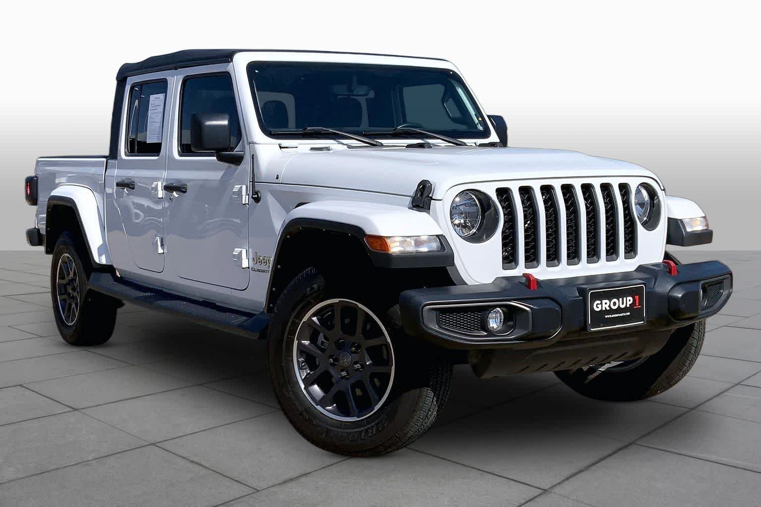Used 2022 Bright White Clearcoat Jeep Overland image 5