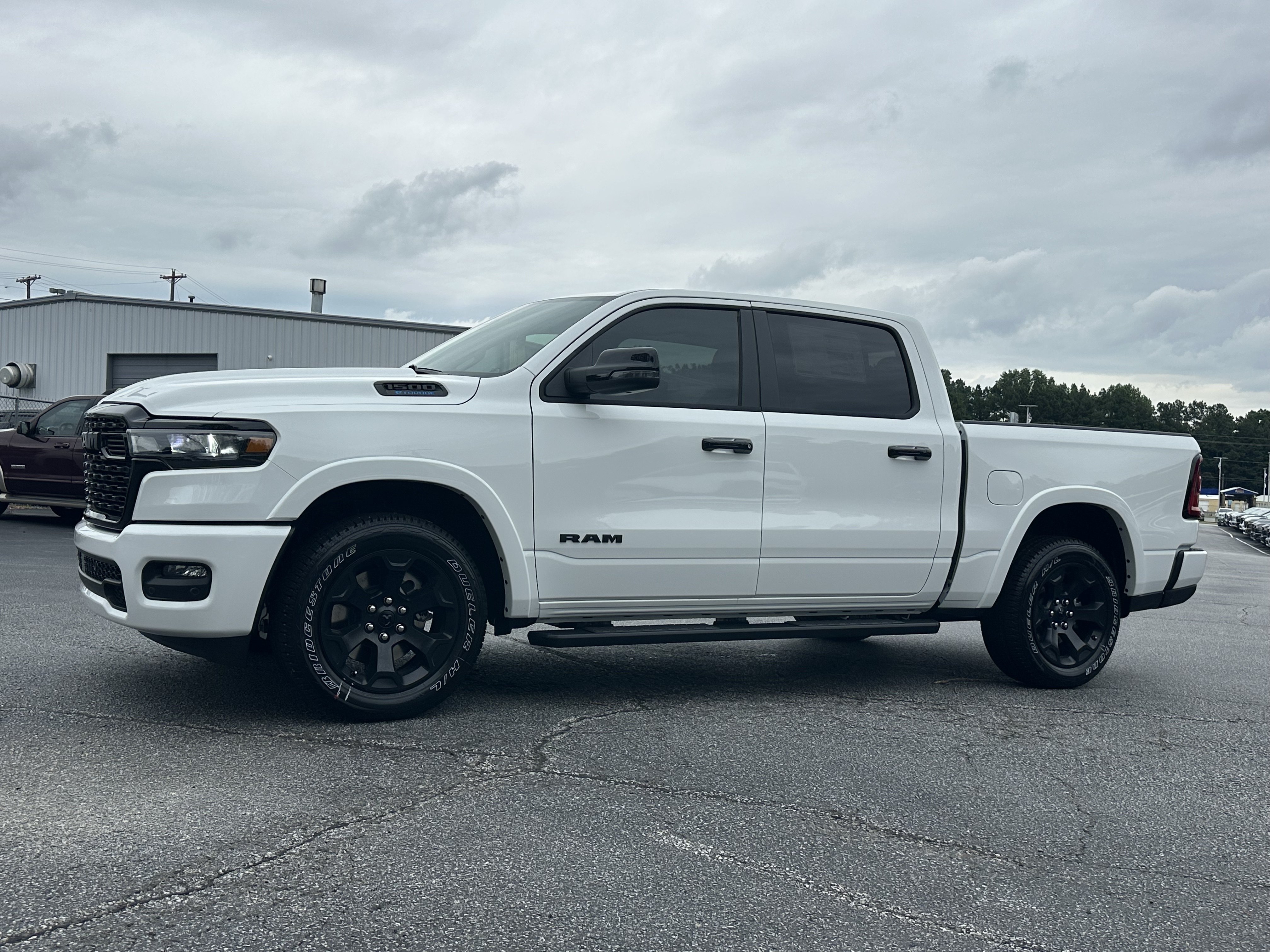 New 2026 Bright White Clear-Coat Exterior Paint RAM Big Horn image 4