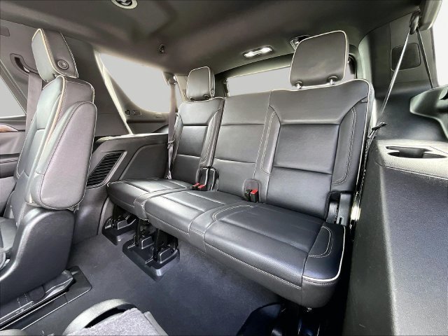Used 2024 Summit White Chevrolet Premier image 17