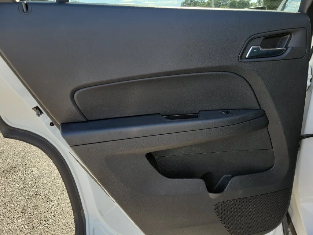 Used 2017 White GMC SLE-1 image 10