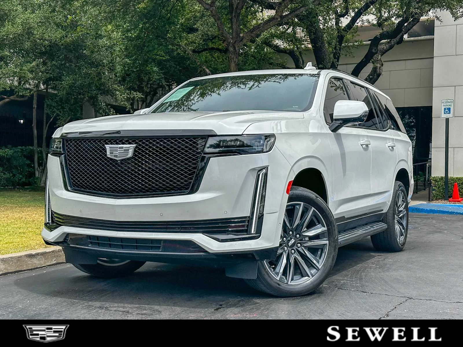 2023 Cadillac Escalade