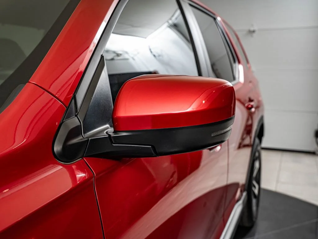 Used 2025 Radiant Red Metallic Ii Honda EX-L image 9