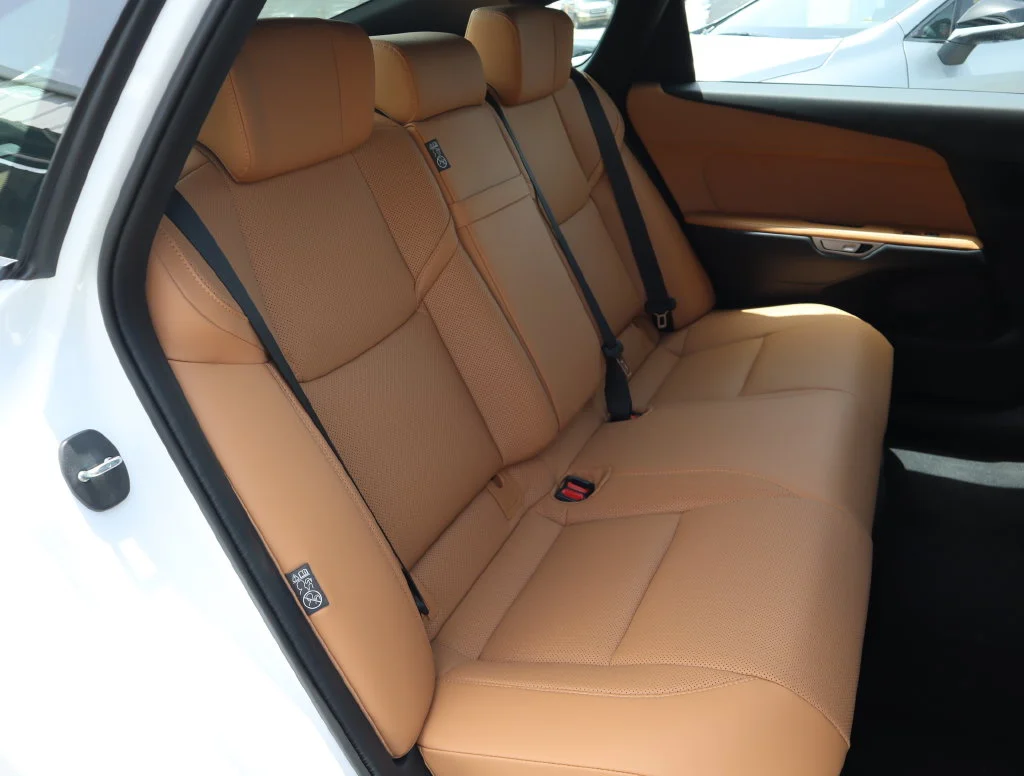 New 2026  Lexus 350e Premium image 33