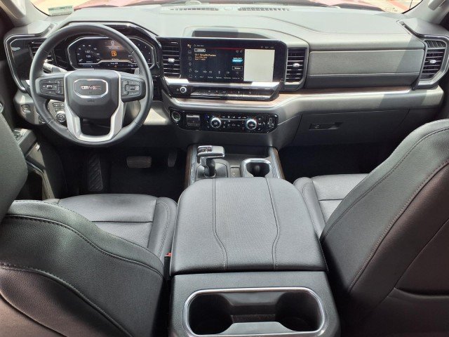 2023 GMC Sierra 1500 SLT - Photo 14