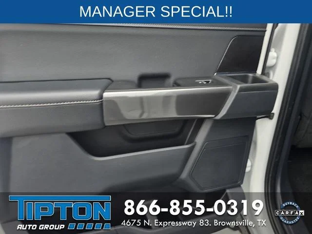 Used 2022 White Ford XLT image 29