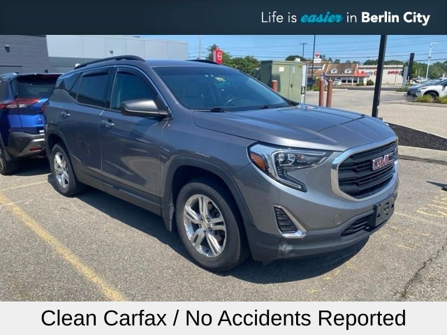 Used 2019 Steel Metallic GMC SLE image 1
