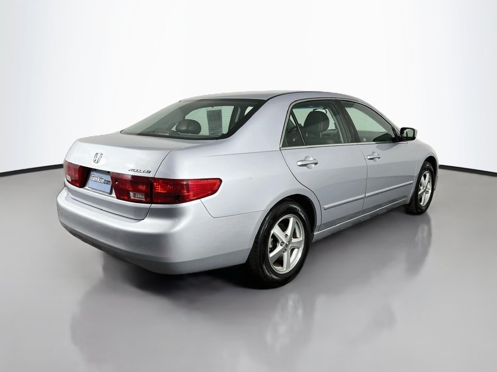 Used 2005 Silver Frost Metallic Honda EX-L image 8