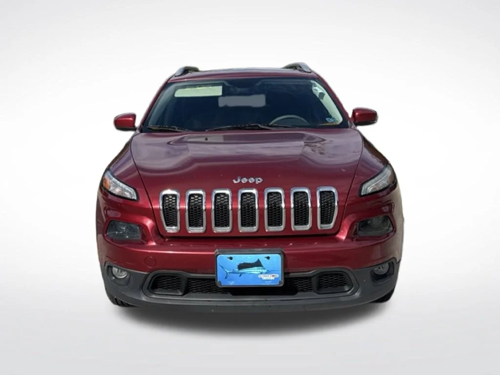 Used 2015 Deep Cherry Red Crystal Jeep Latitude image 3
