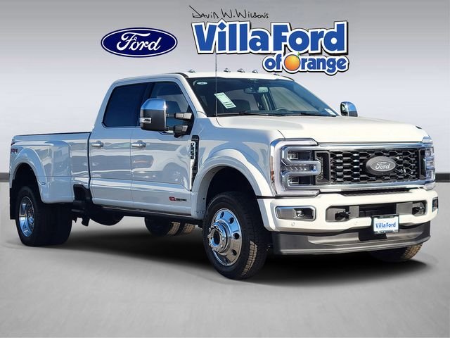 2026 Ford F-450 Platinum 4x4 Crew Cab 8' Box DRW's photo