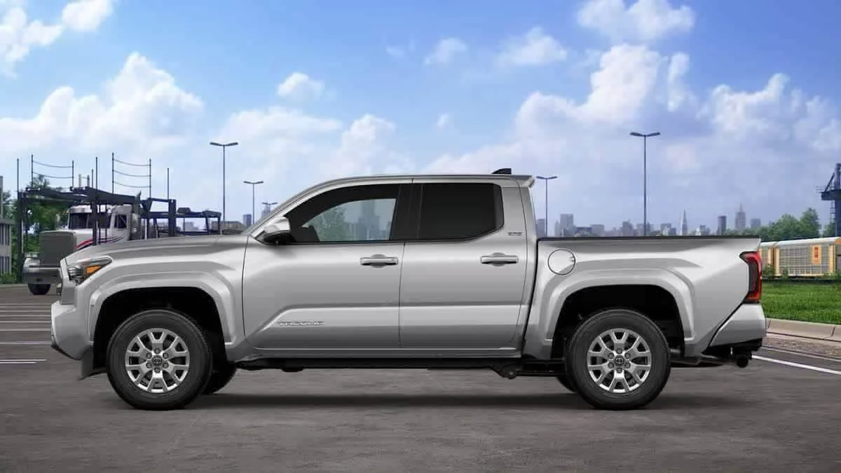 New 2026 Celestial Silver Metallic Toyota SR5 image 4