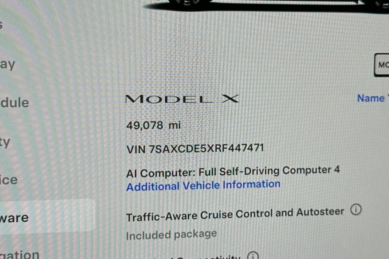 Used 2024 GREY Tesla AWD image 24