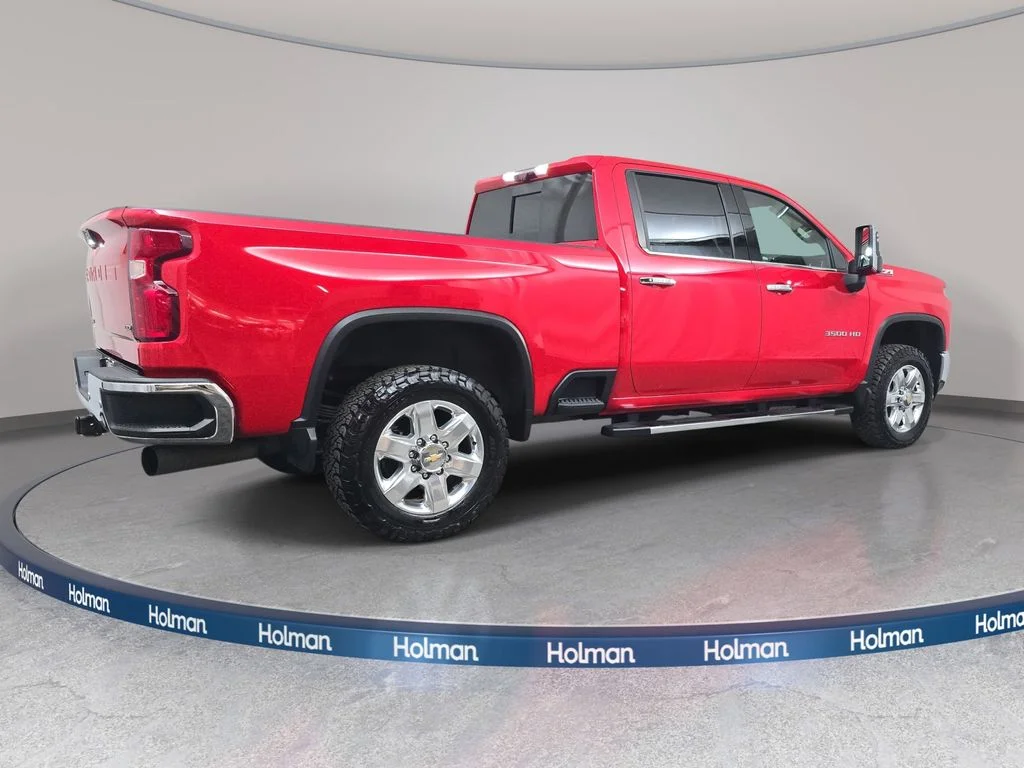 Used 2021 Red Hot Chevrolet LTZ image 5