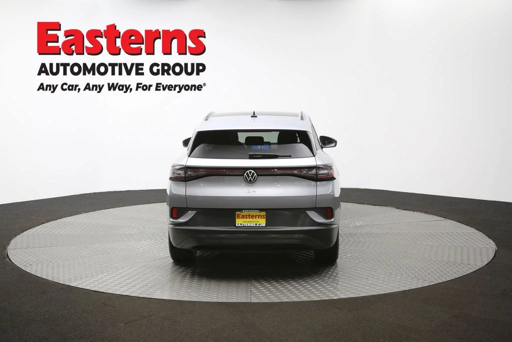 Used 2024 Silver Volkswagen S image 35